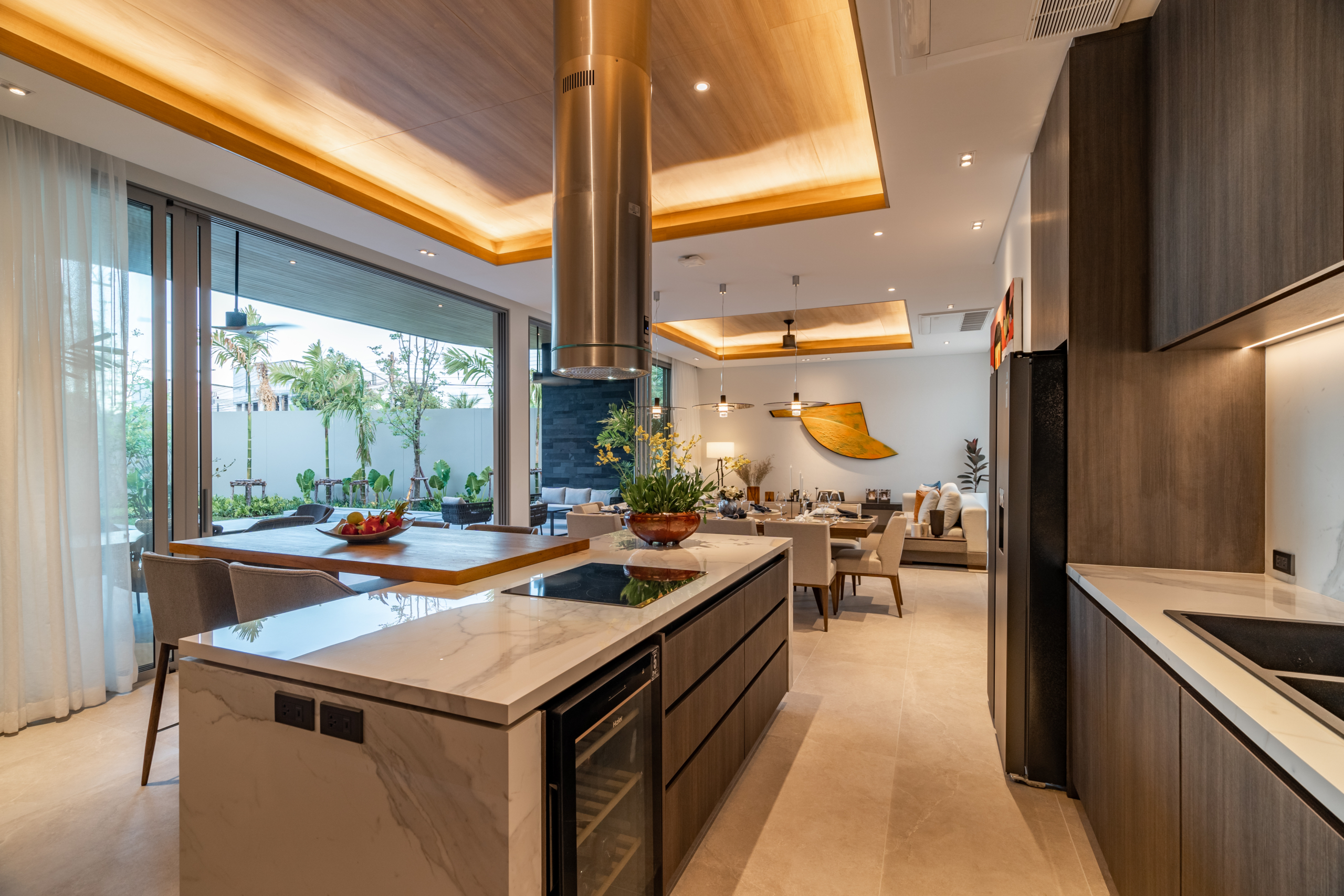 Western Kitchen