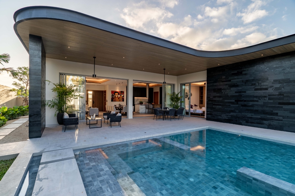 Alinda Villas Phuket for sale Terrace