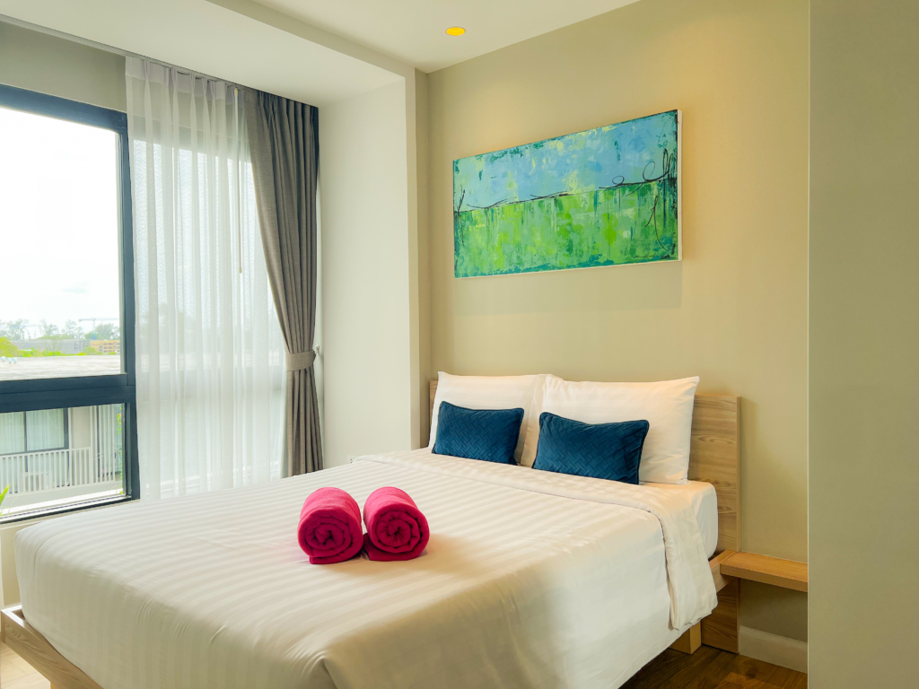 Diamond Condominium for sale in Phuket bed room