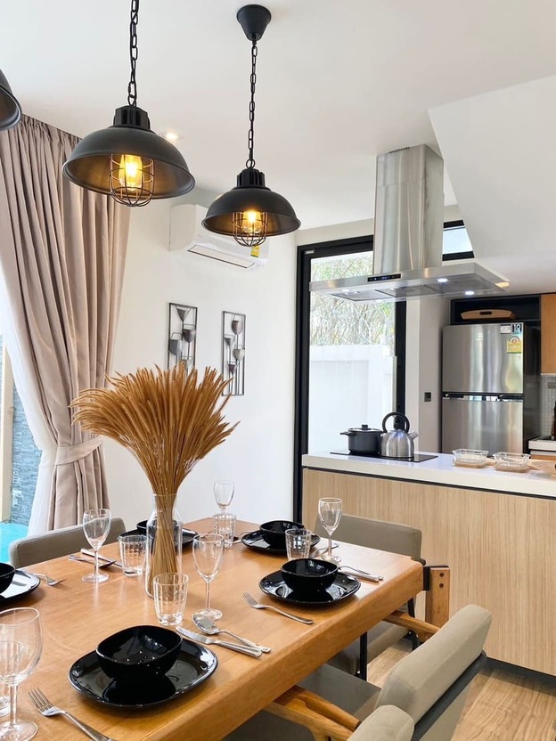 Diamond Pool Villa Phuket  Dinning