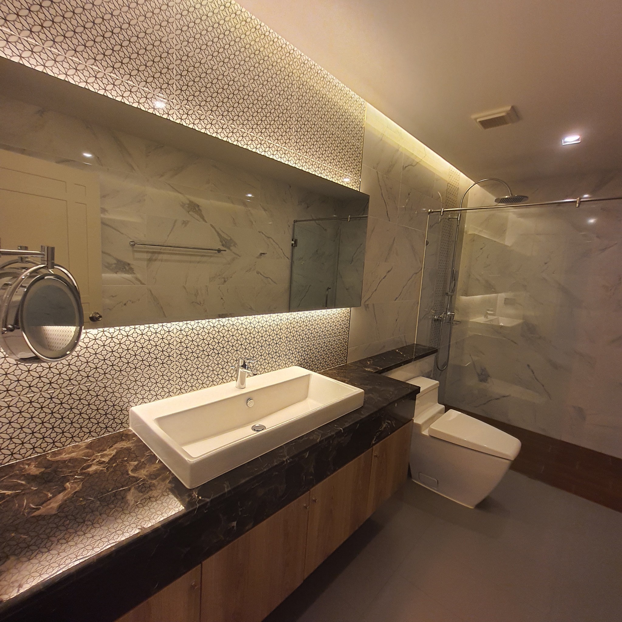 The Four Wings Bathroom