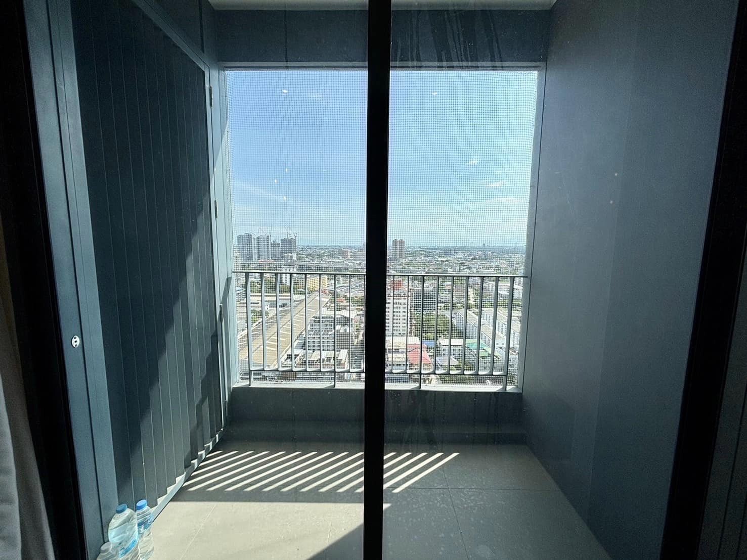 IDEO Mobi Sukhumvit 66 Balcony