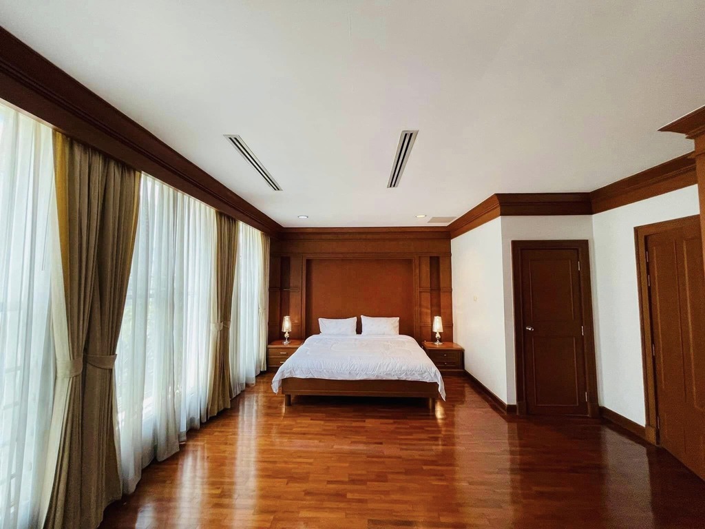 Baan Klang Krung Thonglor Bedroom