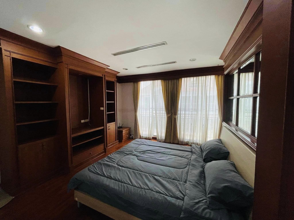 Baan Klang Krung Thonglor Bedroom
