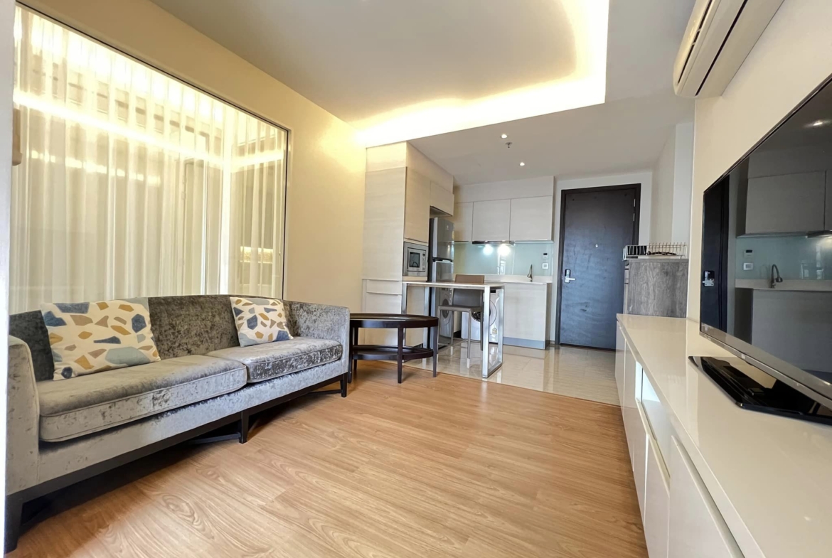 H Sukhumvit 43 Living