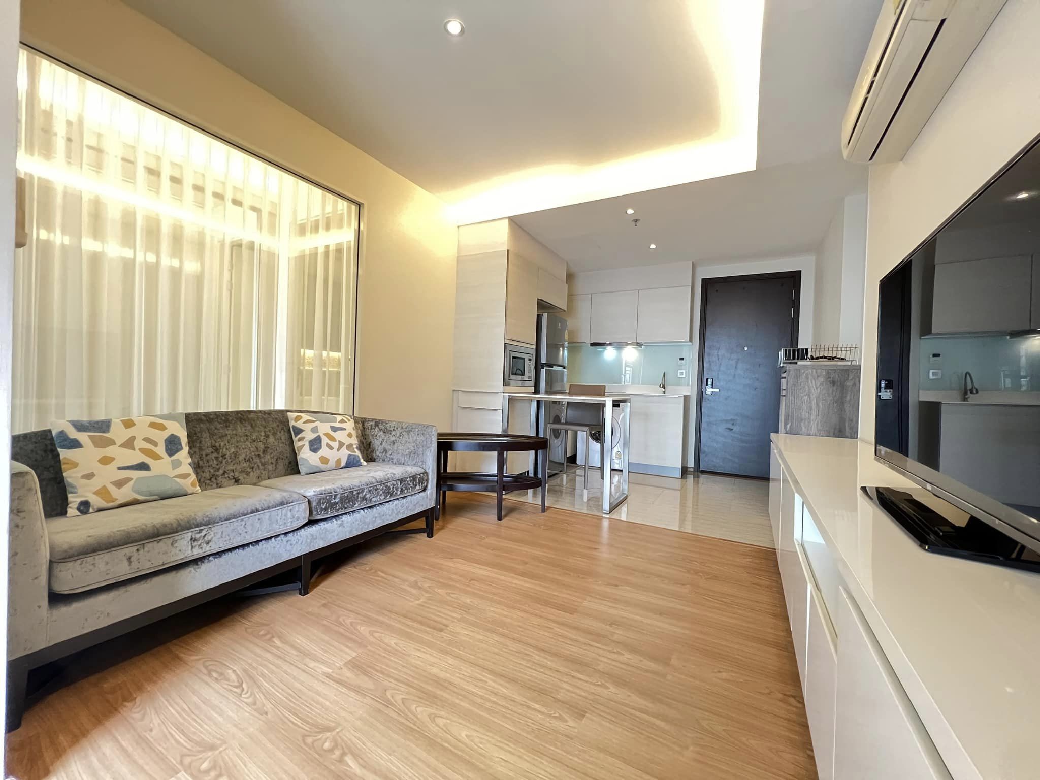 H Sukhumvit 43 Living