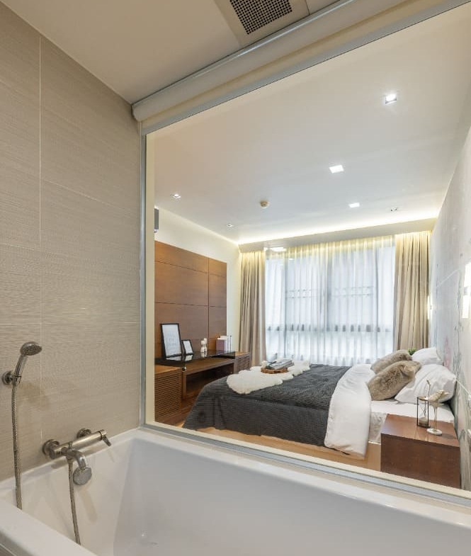 Issara@42 Sukhumvit Bathroom (2)