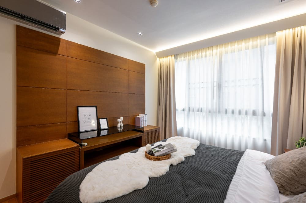 Issara@42 Sukhumvit Bedroom