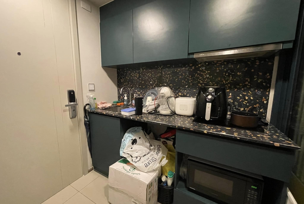 The Base Sukhumvit Kitchen