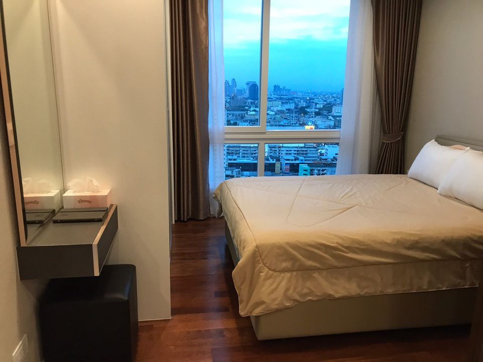 The Metropolis Samrong Bedroom