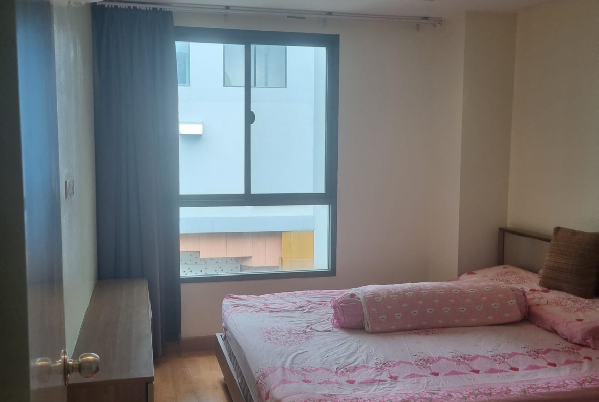 The president condo sukhumvit81 Bedroom