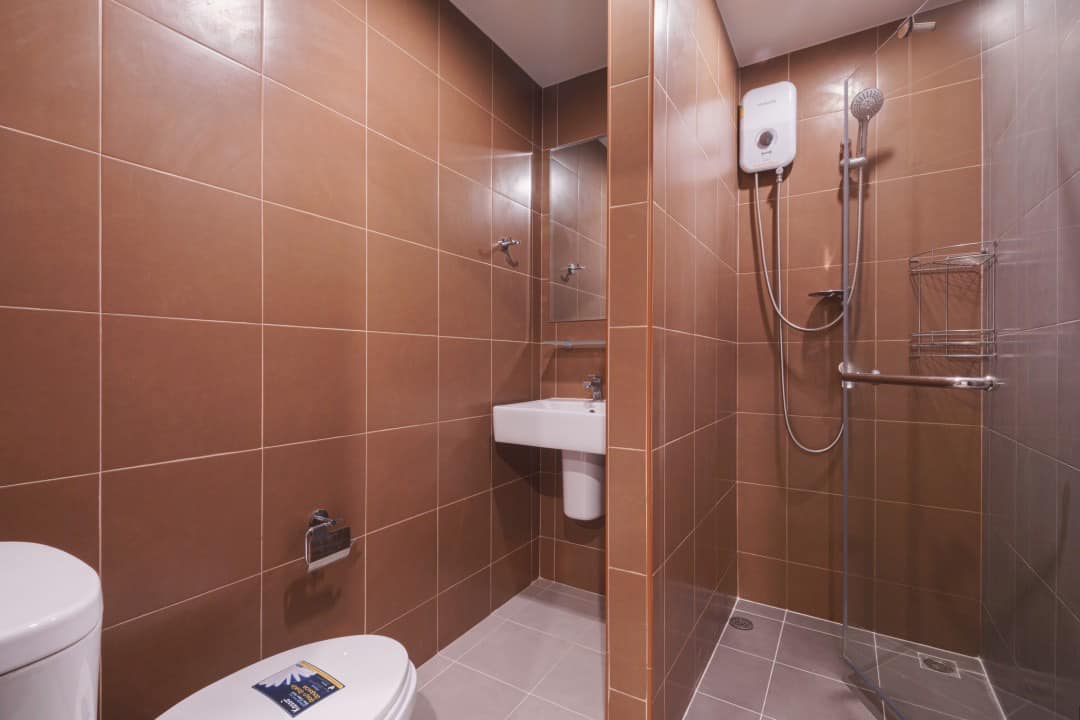 Asher Ratchada Bathroom