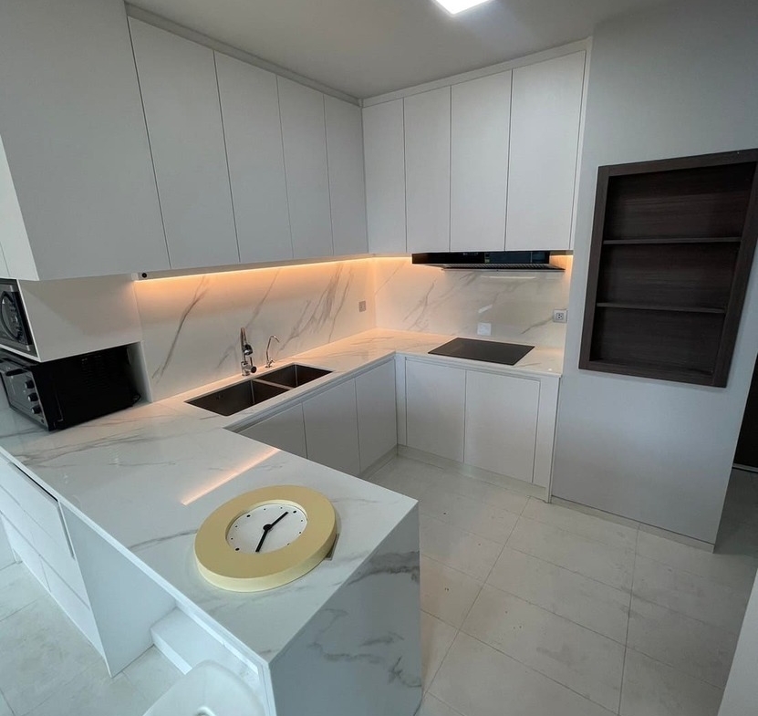 KEYNE BY SANSIRI Kitchen Zone