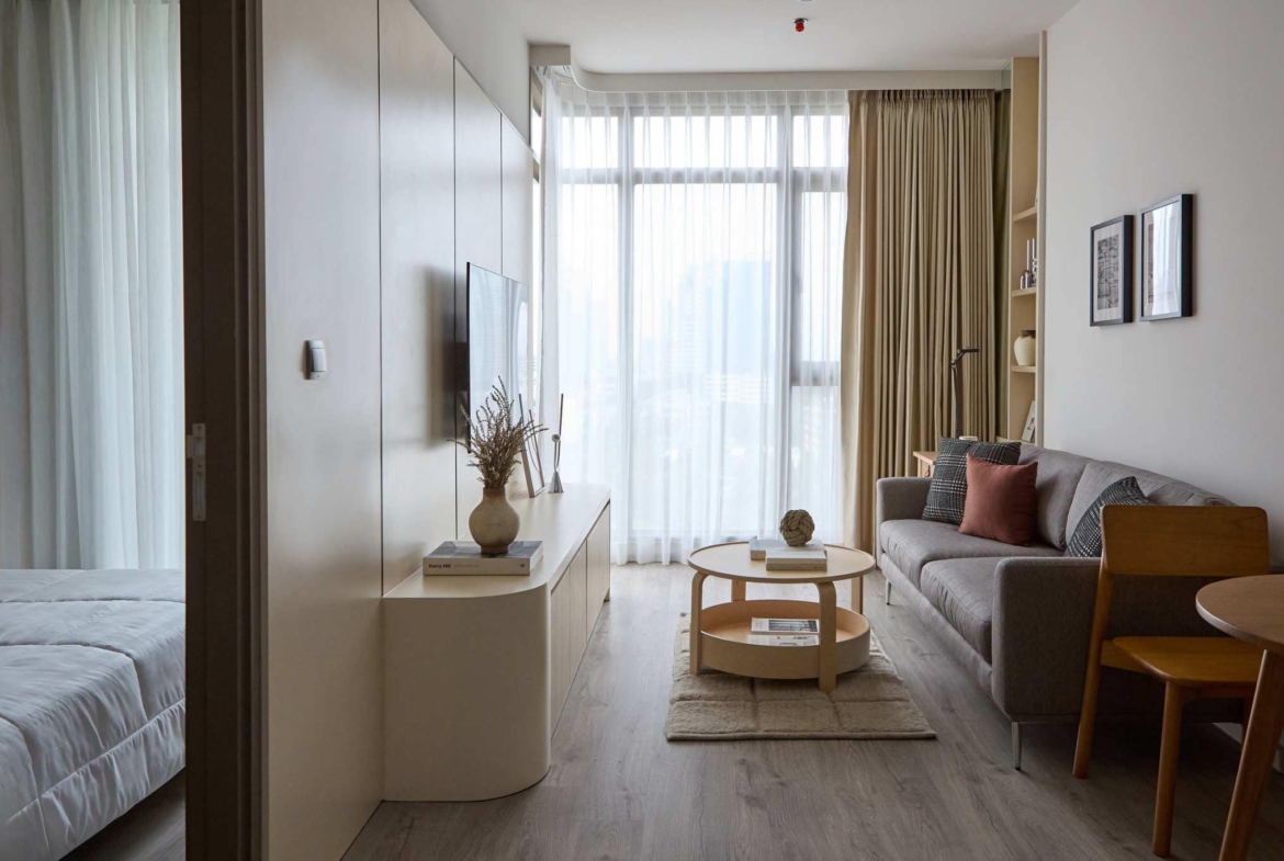 Rhythm Ekkamai Estate Living