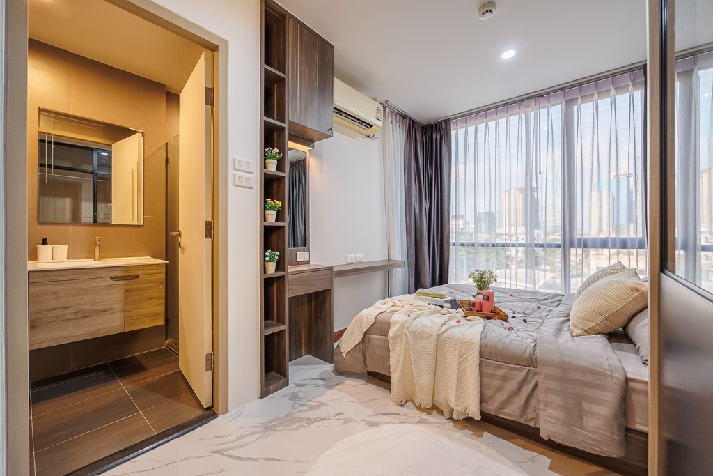 The Unique 10 Ladprao Bedroom