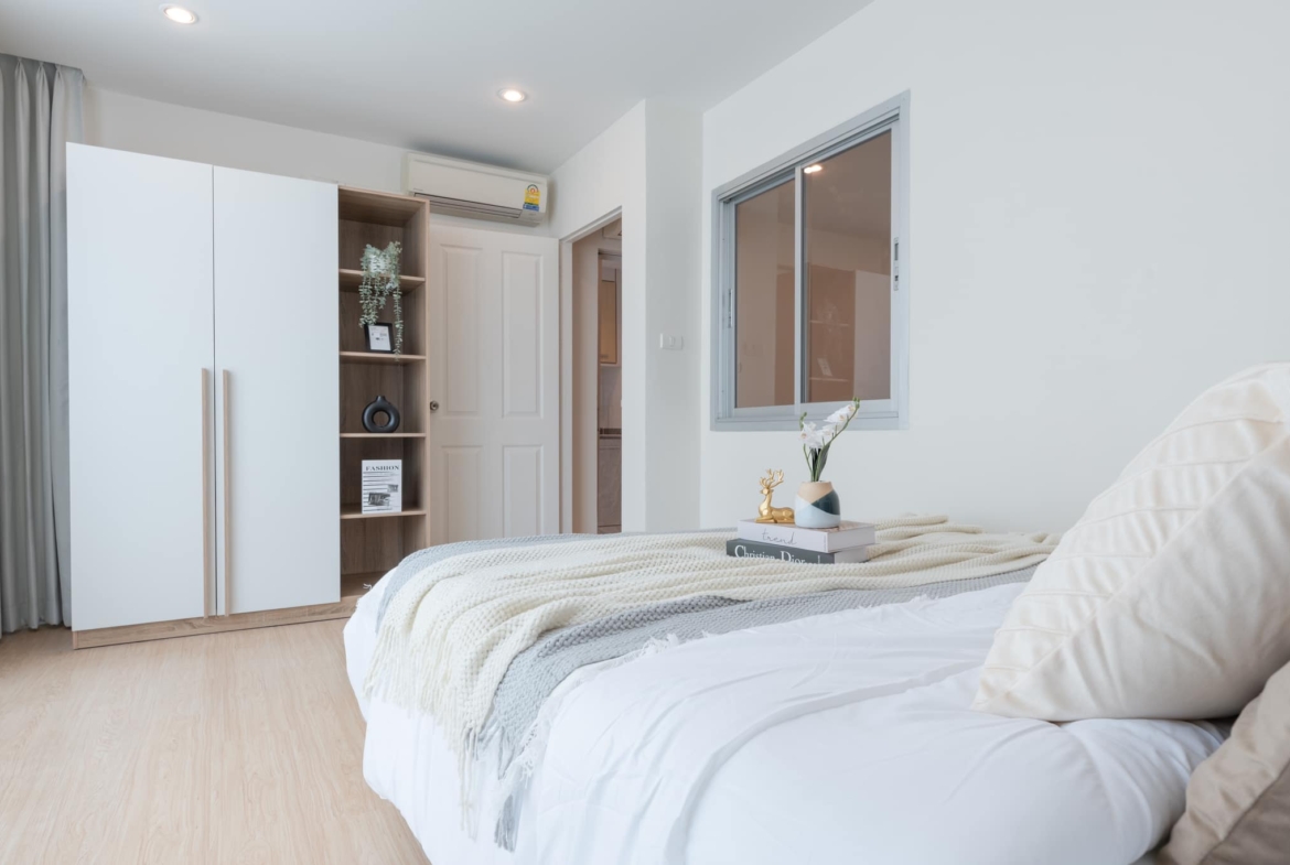 Zenith Place @ Huay Kwang Bed Room