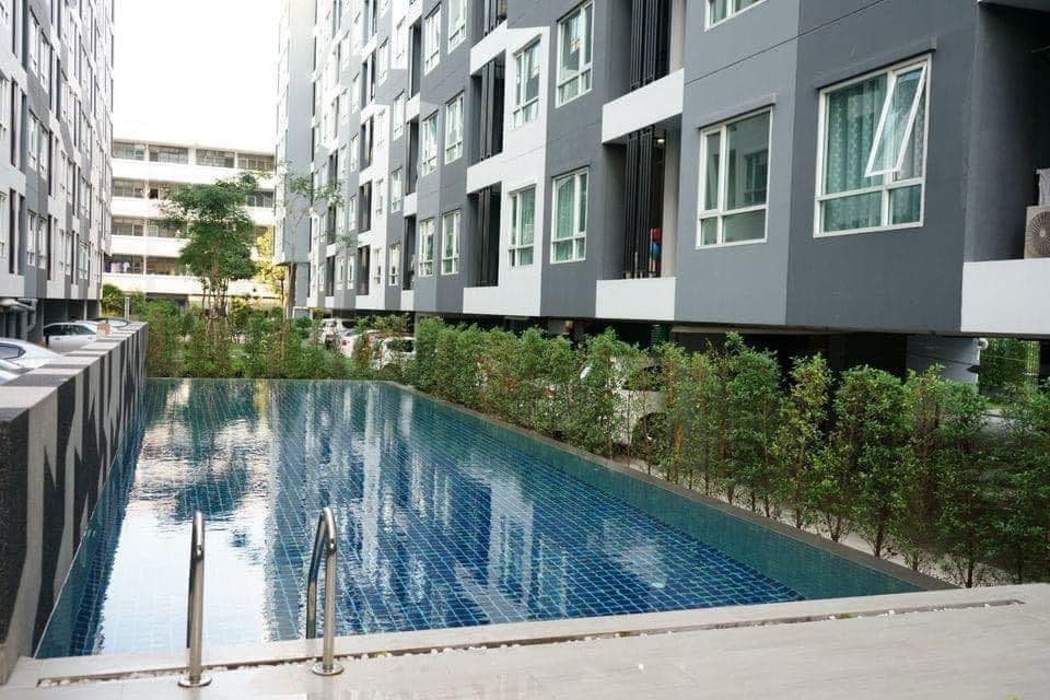 Regent home Sukhumvit 81 Swimming Pool
