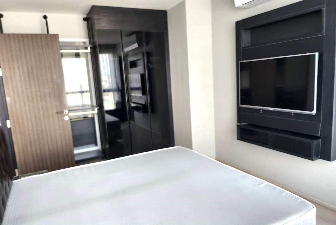 Rhythm 441 Condominium9