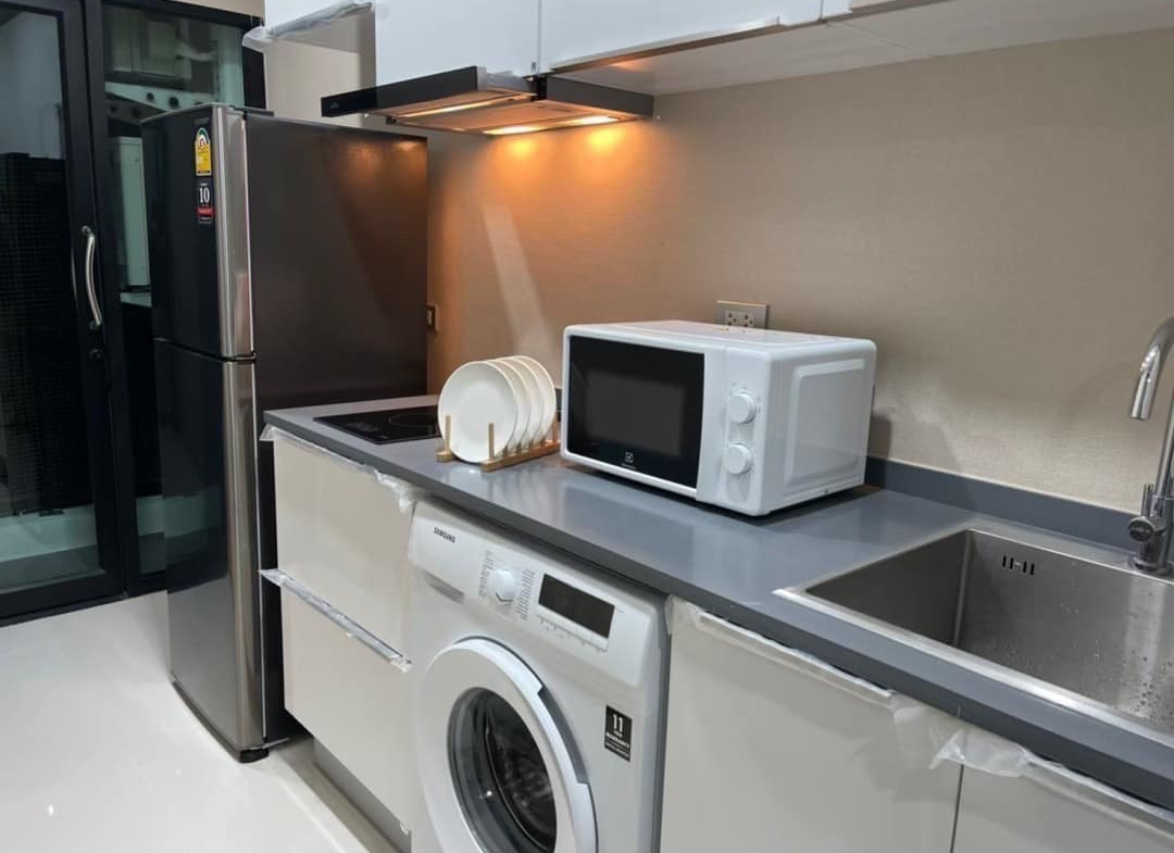 The ACE Ekamai Kitchen Zone