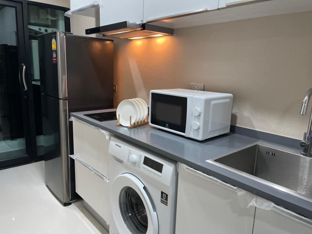 The ACE Ekamai Kitchen Zone