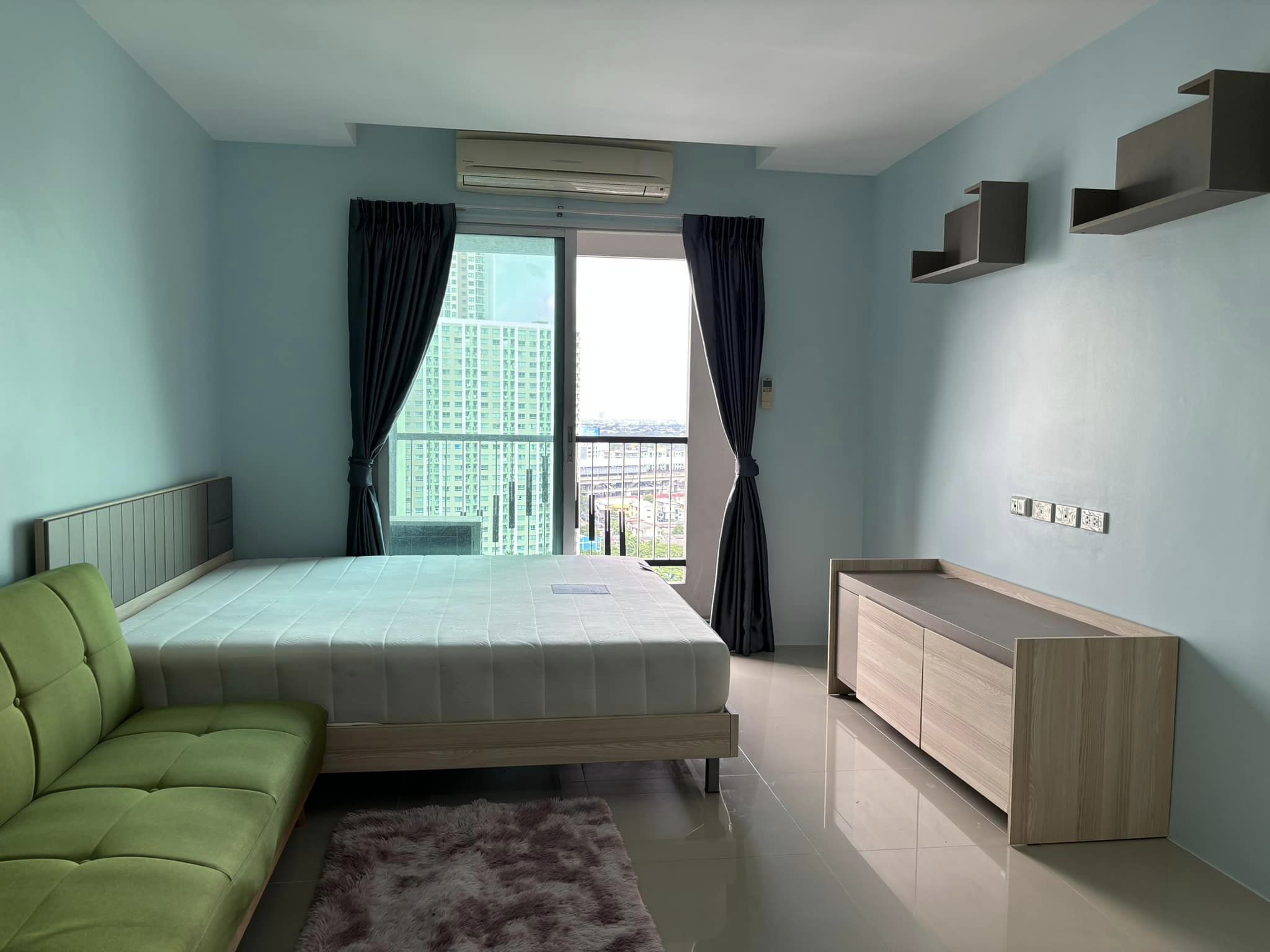 Asakan Place Srinakarindra Bed