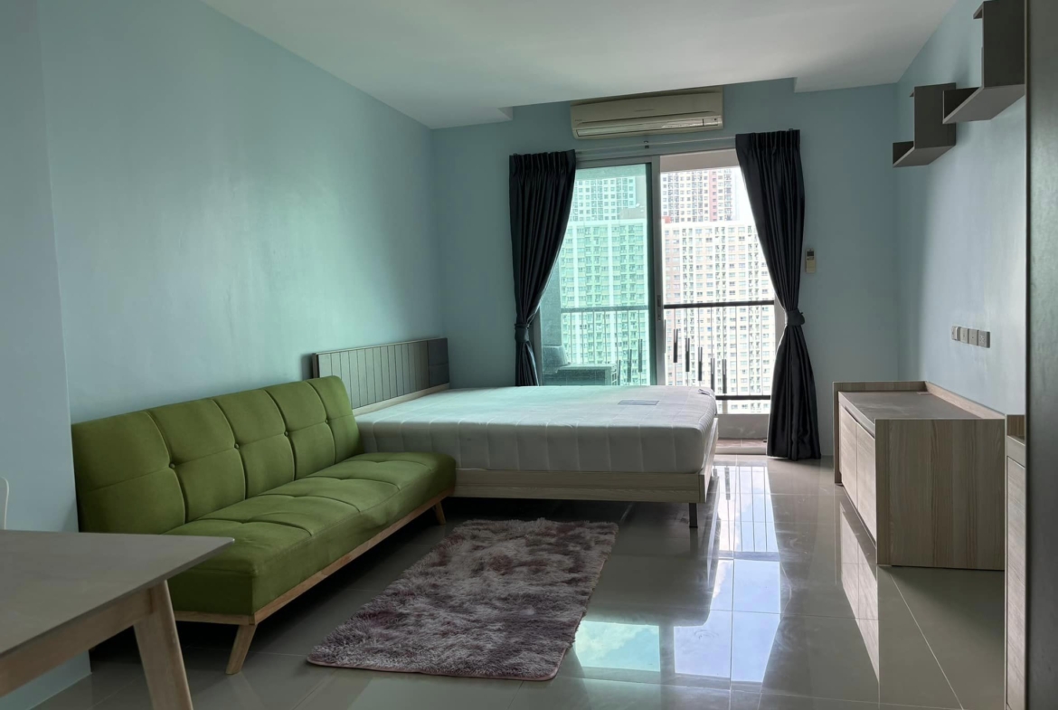 Asakan Place Srinakarindra Living