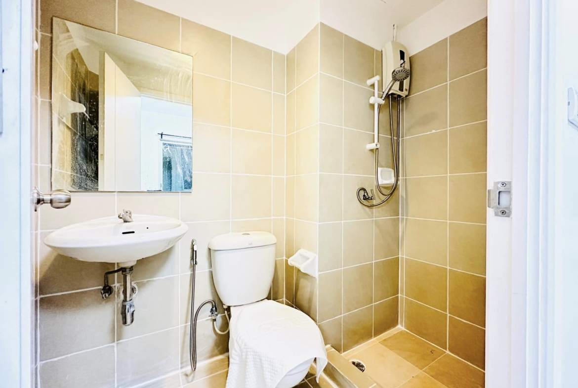 Plum Condo Ladprao 101 Bathroom