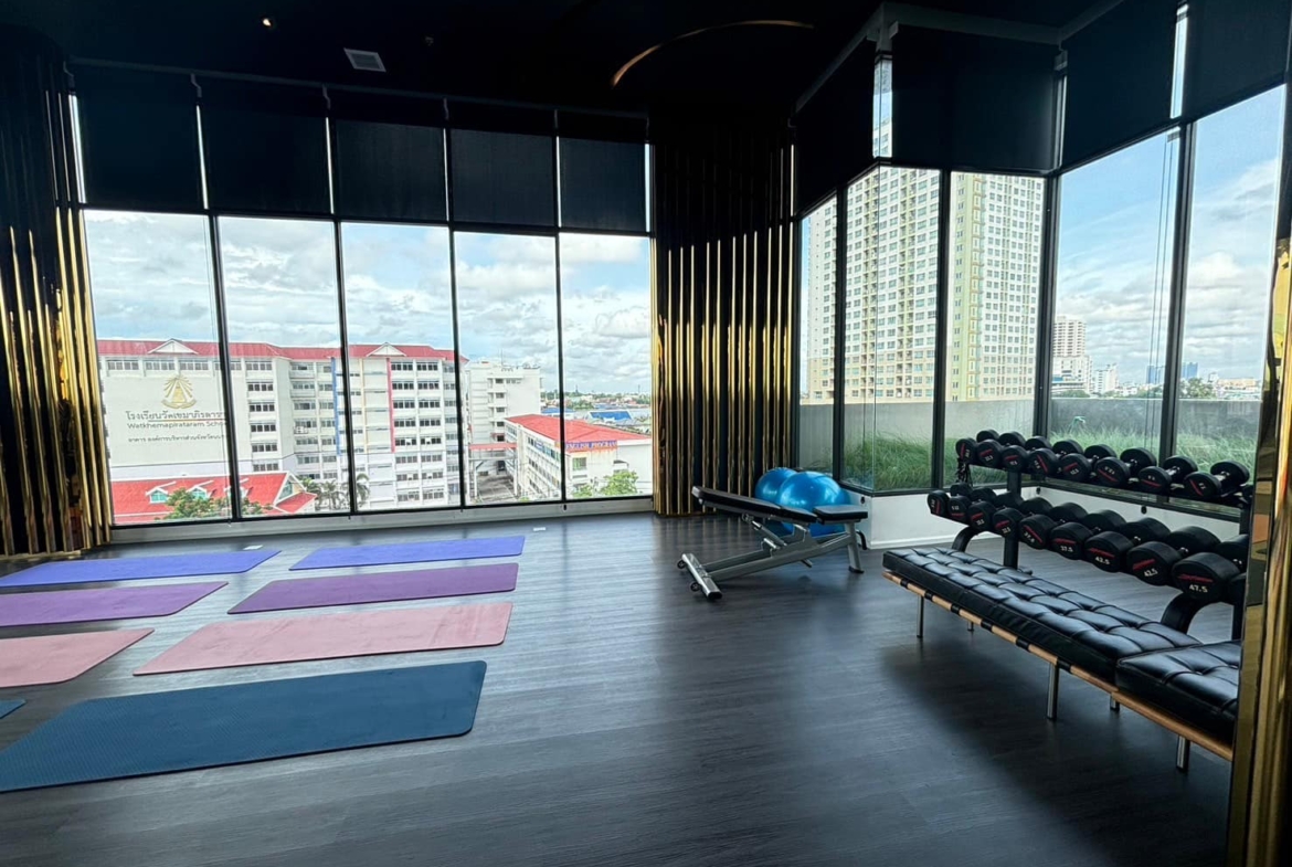 The Clev Riverline Chaophraya - Wong Sawang