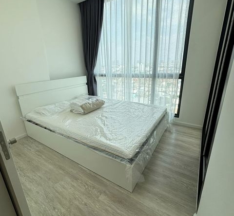 The Clev Riverline Chaophraya - Wong Sawang Bed