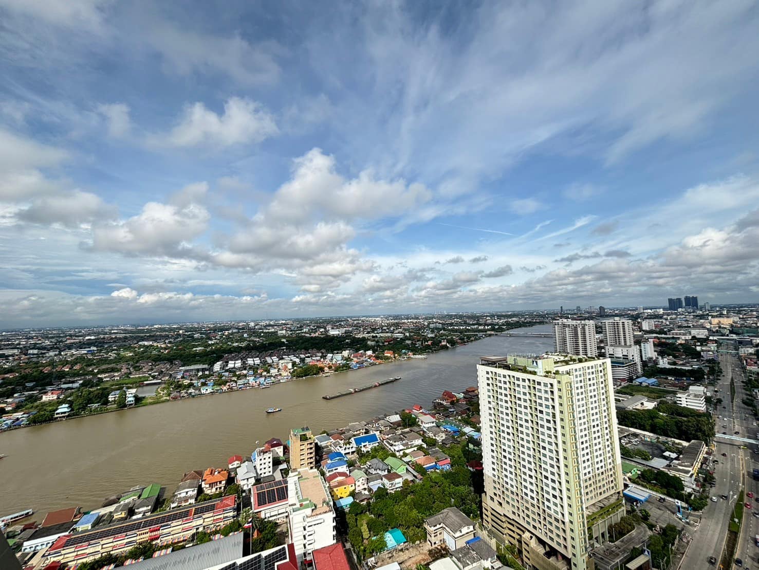 The Clev Riverline Chaophraya - Wong Sawang River View
