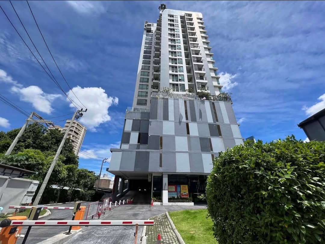 Bangkok Horizon Sathorn Front condo