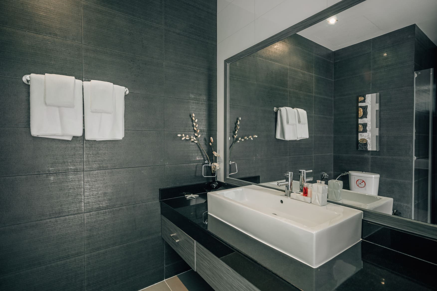 Baannaraya Pool Villa Bathroom