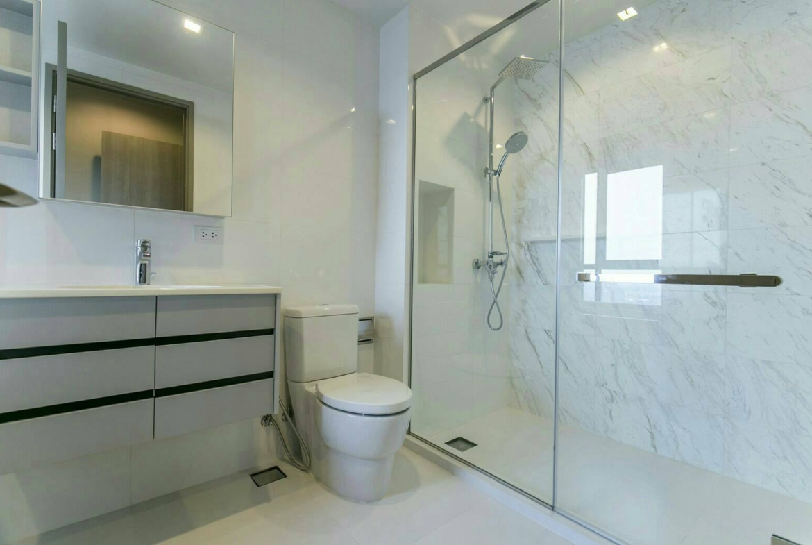 HQ Thonglor sukhumvit 55 Bathroom