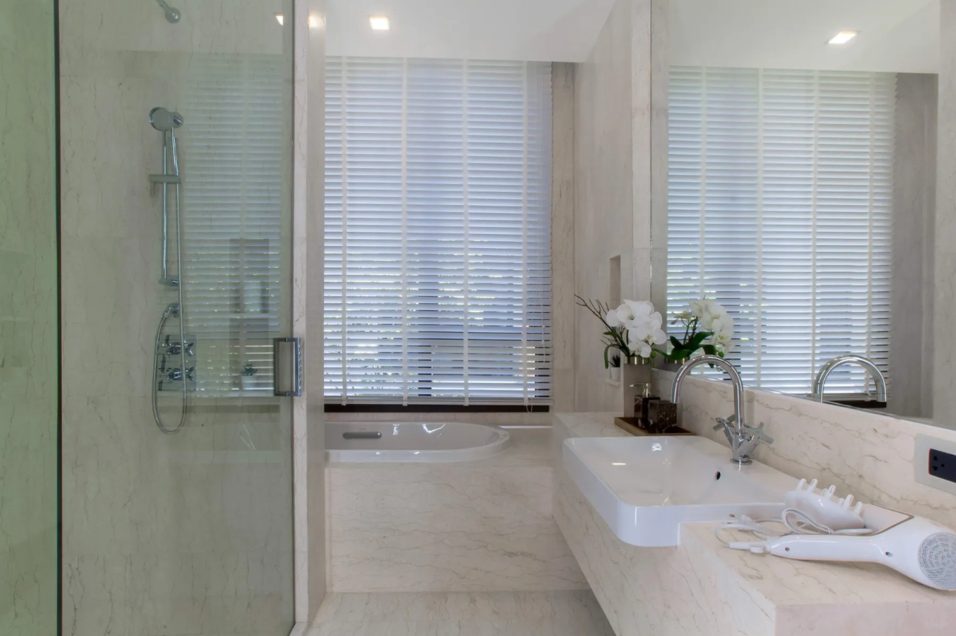 Apartment Baan Mai Khao Bathroom