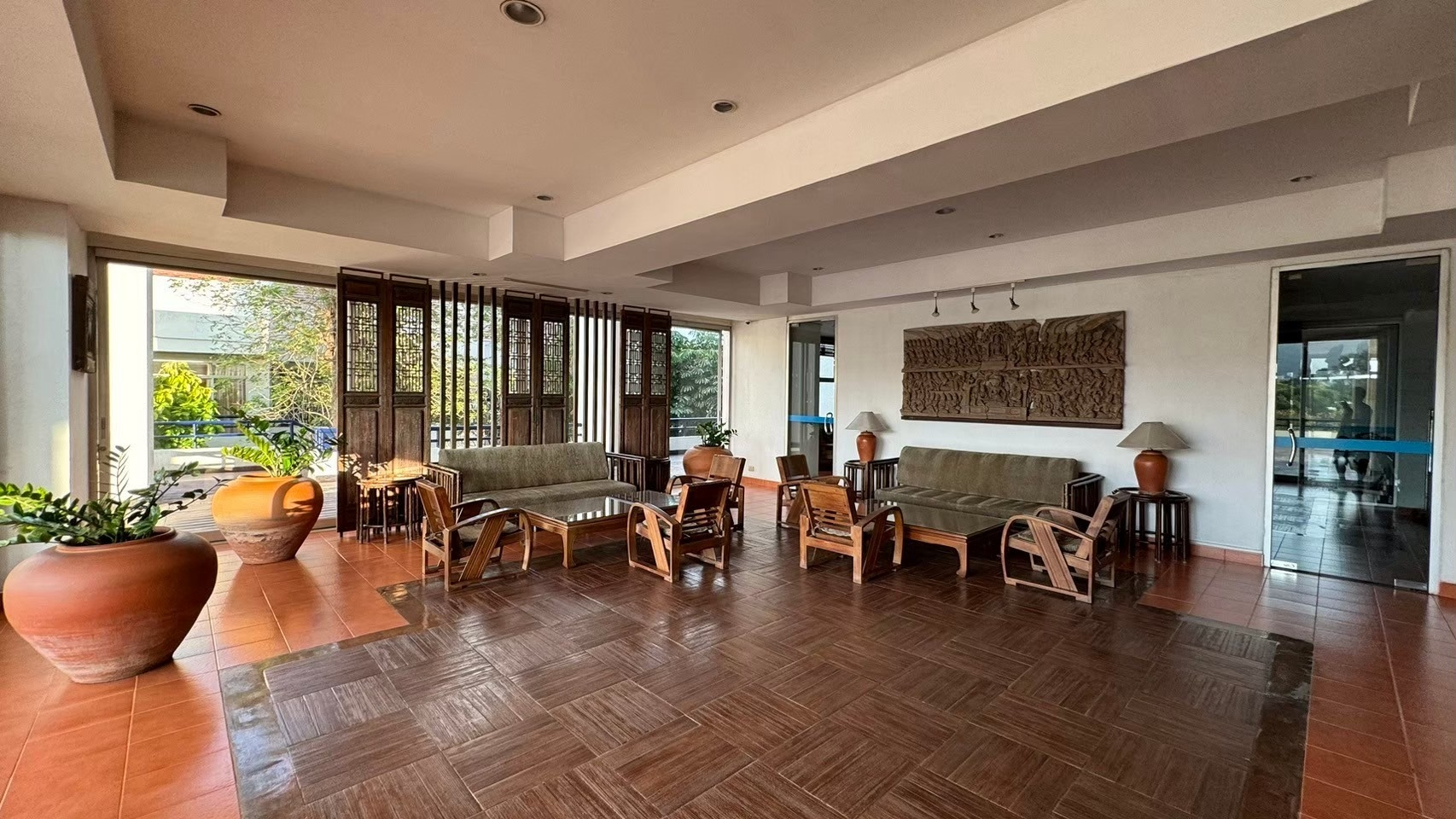 Rama Harbour Condo \