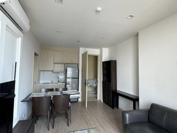 Noble state 39 Living & Dinning