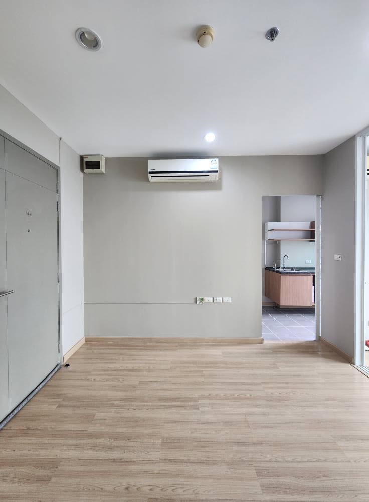 The Tempo Grand Sathorn Wutthakat