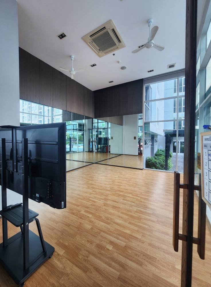 The Tempo Grand Sathorn Wutthakat