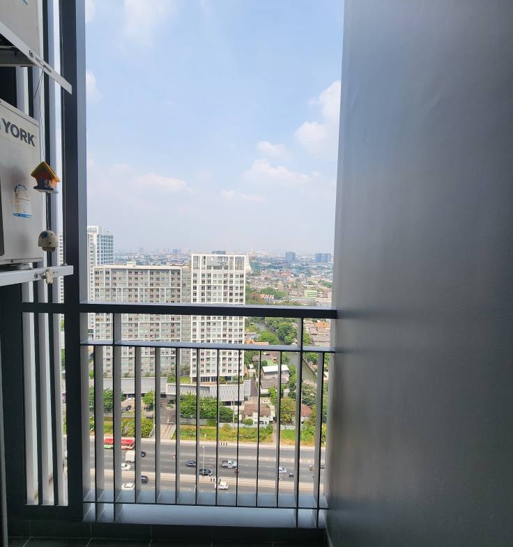 The Tempo Grand Sathorn Wutthakat Balcony