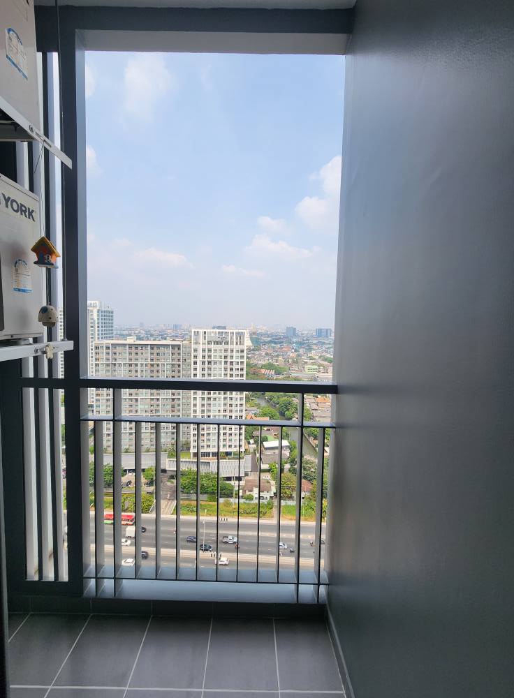 The Tempo Grand Sathorn Wutthakat Balcony