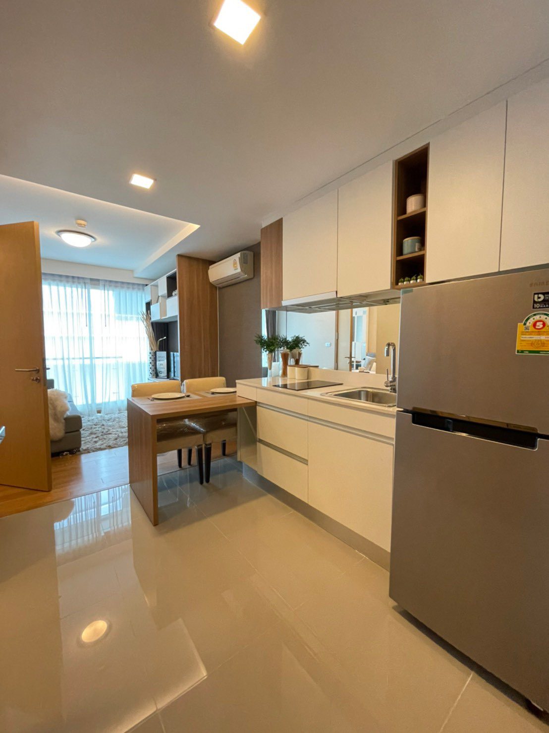 InterLux Premier Sukhumvit 13 Kitchen zone
