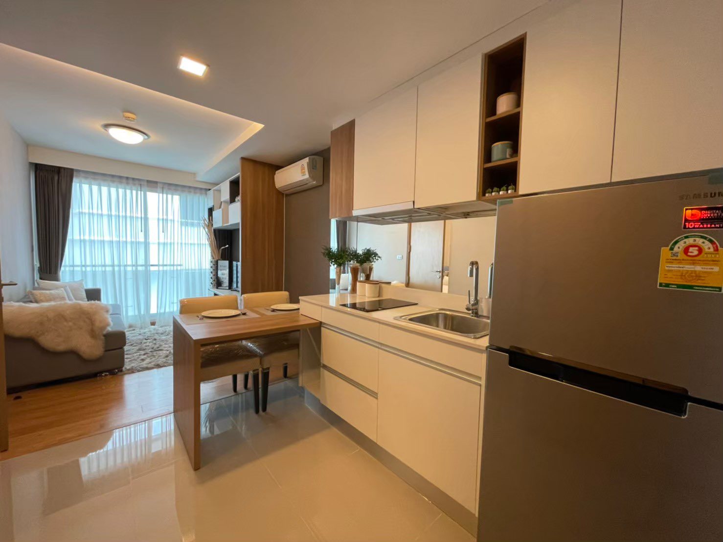 InterLux Premier Sukhumvit 13 Kitchen zone