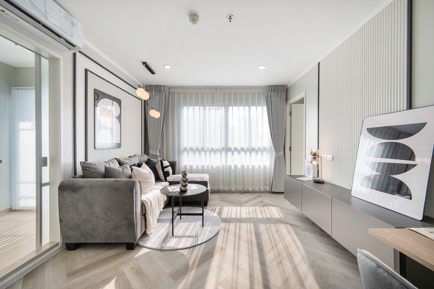 Lumpini Ville Sukhumvit 77-2 Living