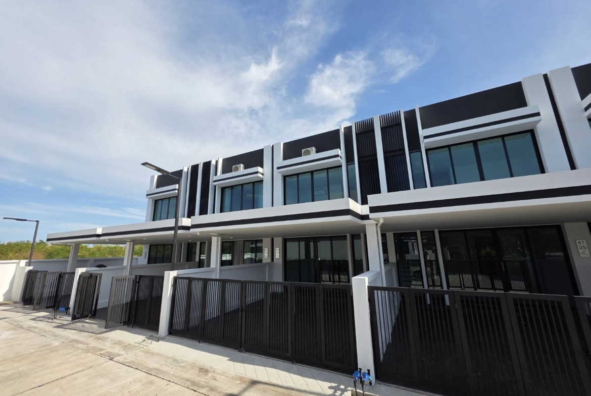 The Passion Residence Lagoon FRONT