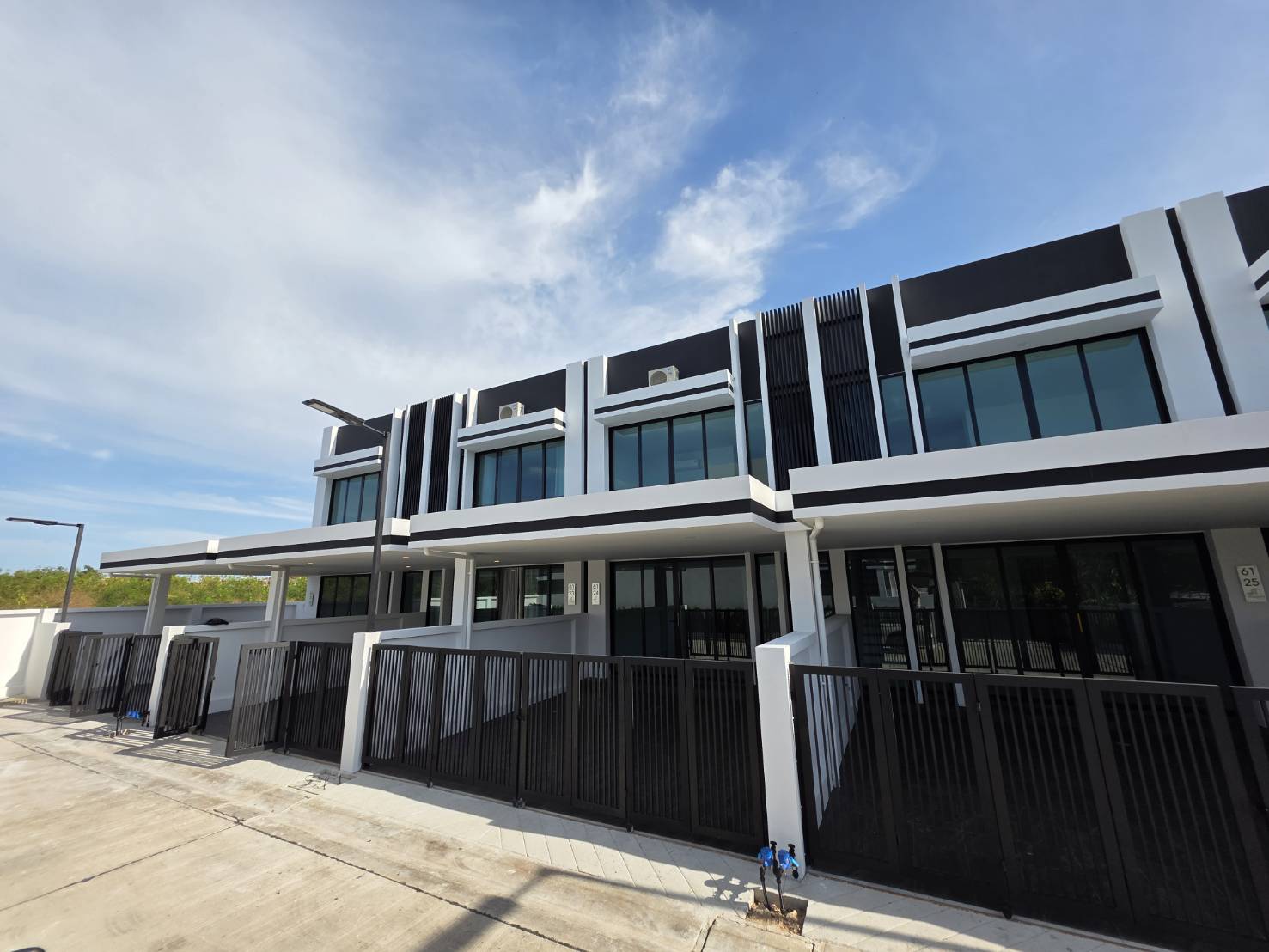 The Passion Residence Lagoon FRONT