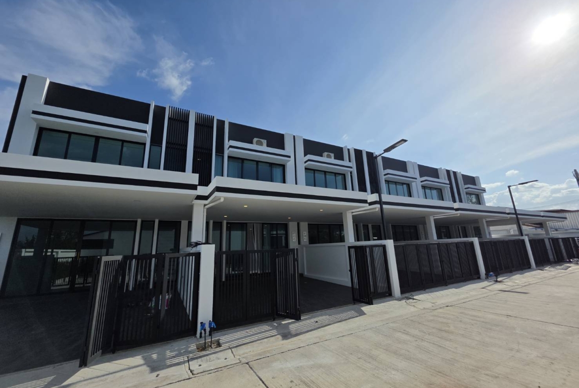 The Passion Residence Lagoon FRONT