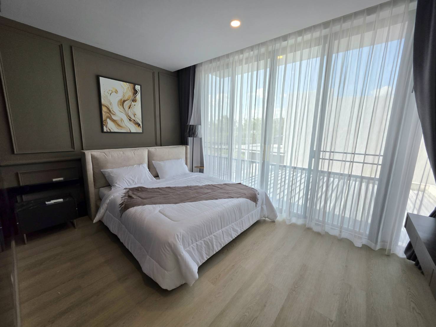 The Passion Residence Lagoon Bed
