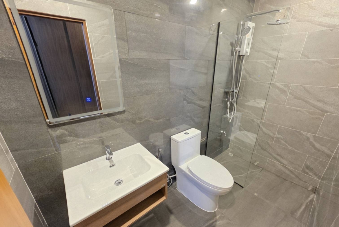 The Passion Residence Lagoon Bathroom