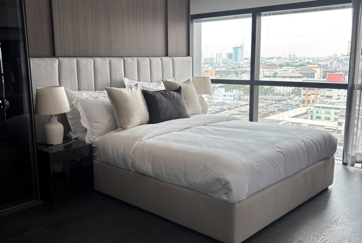 CONNER Ratchathewi Bedroom