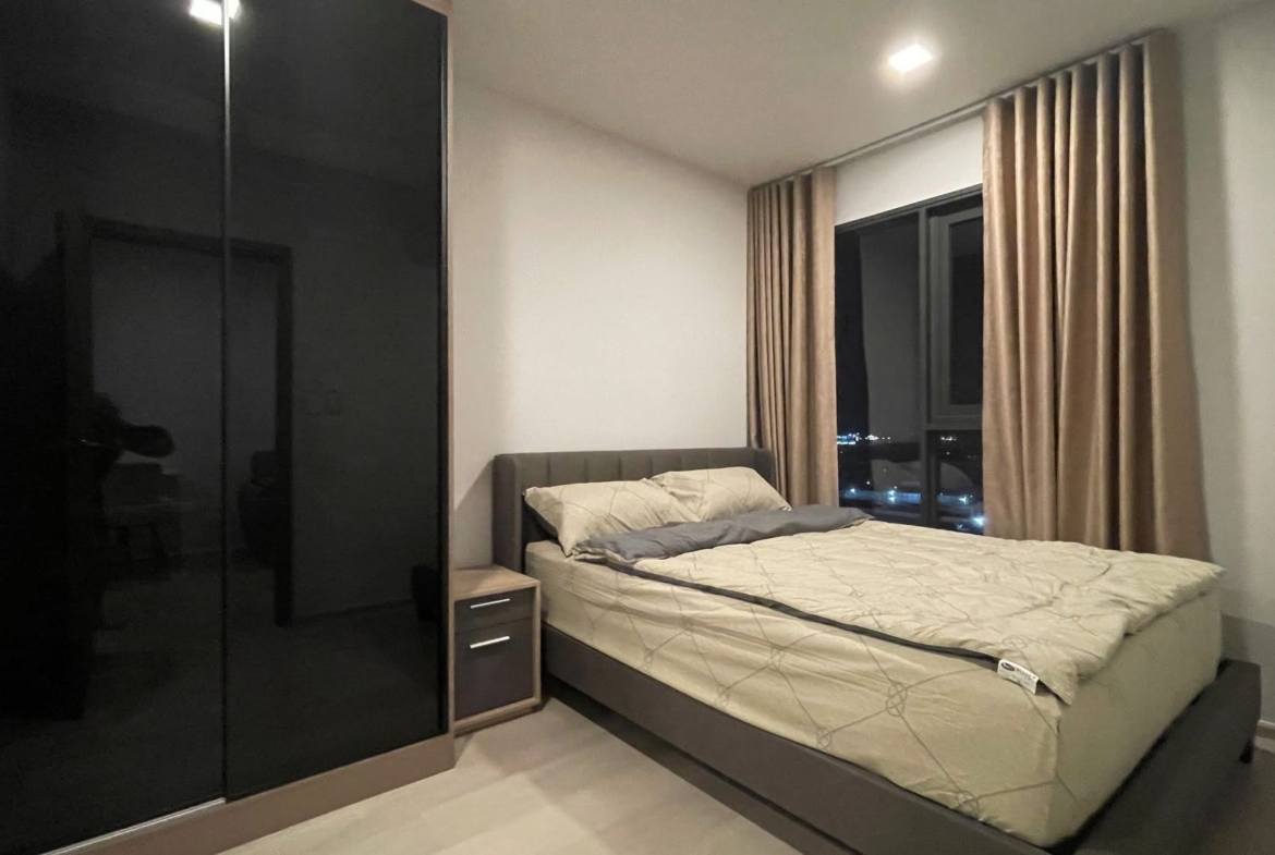 Life Phahon-Ladprao Bedroom